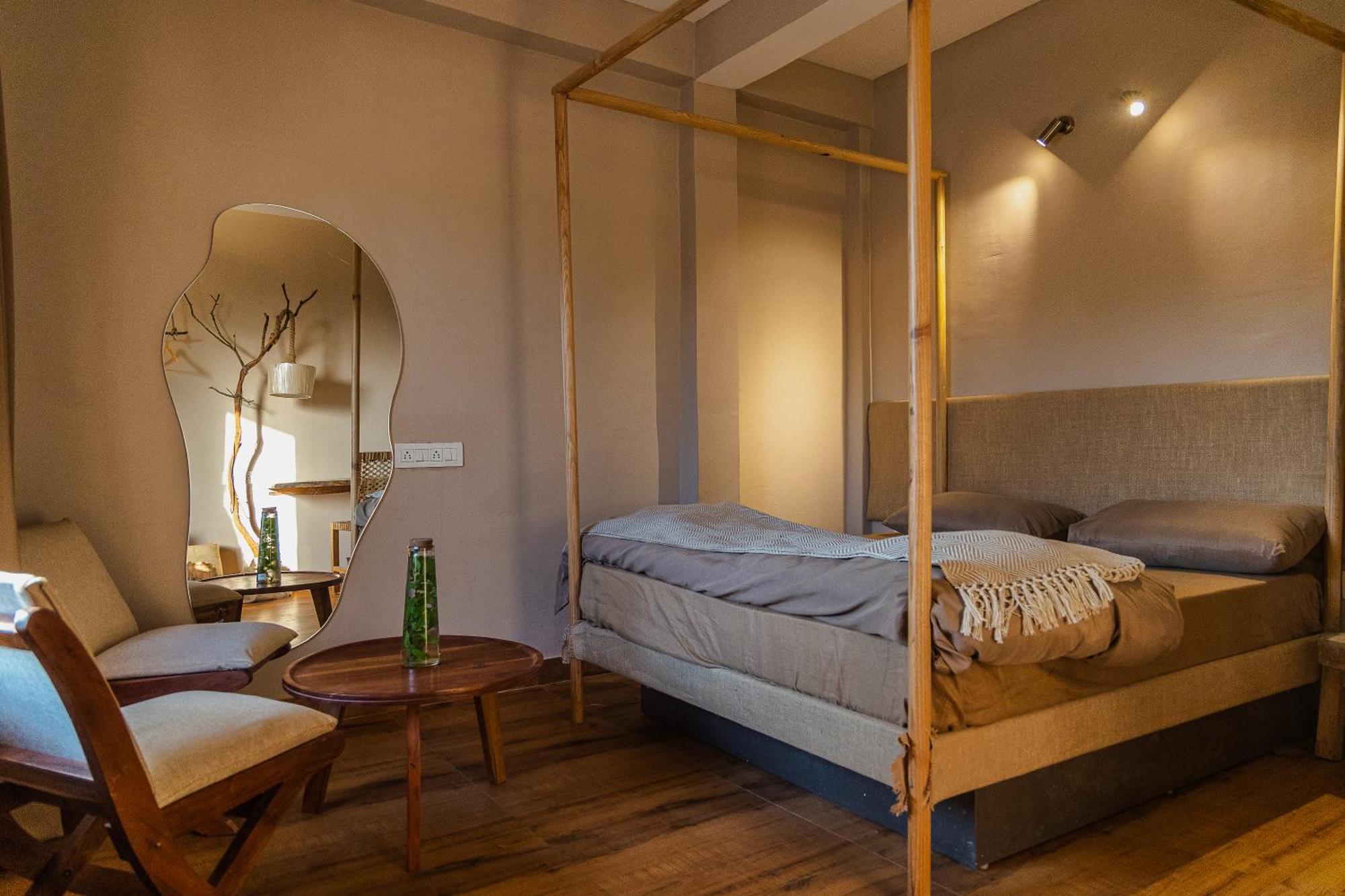 Exstasy Stays - Bathtub Rooms & Cafe - Your Romantic & Cozy Getaway - Thhpsociety - Mukteshwar Luaran gambar