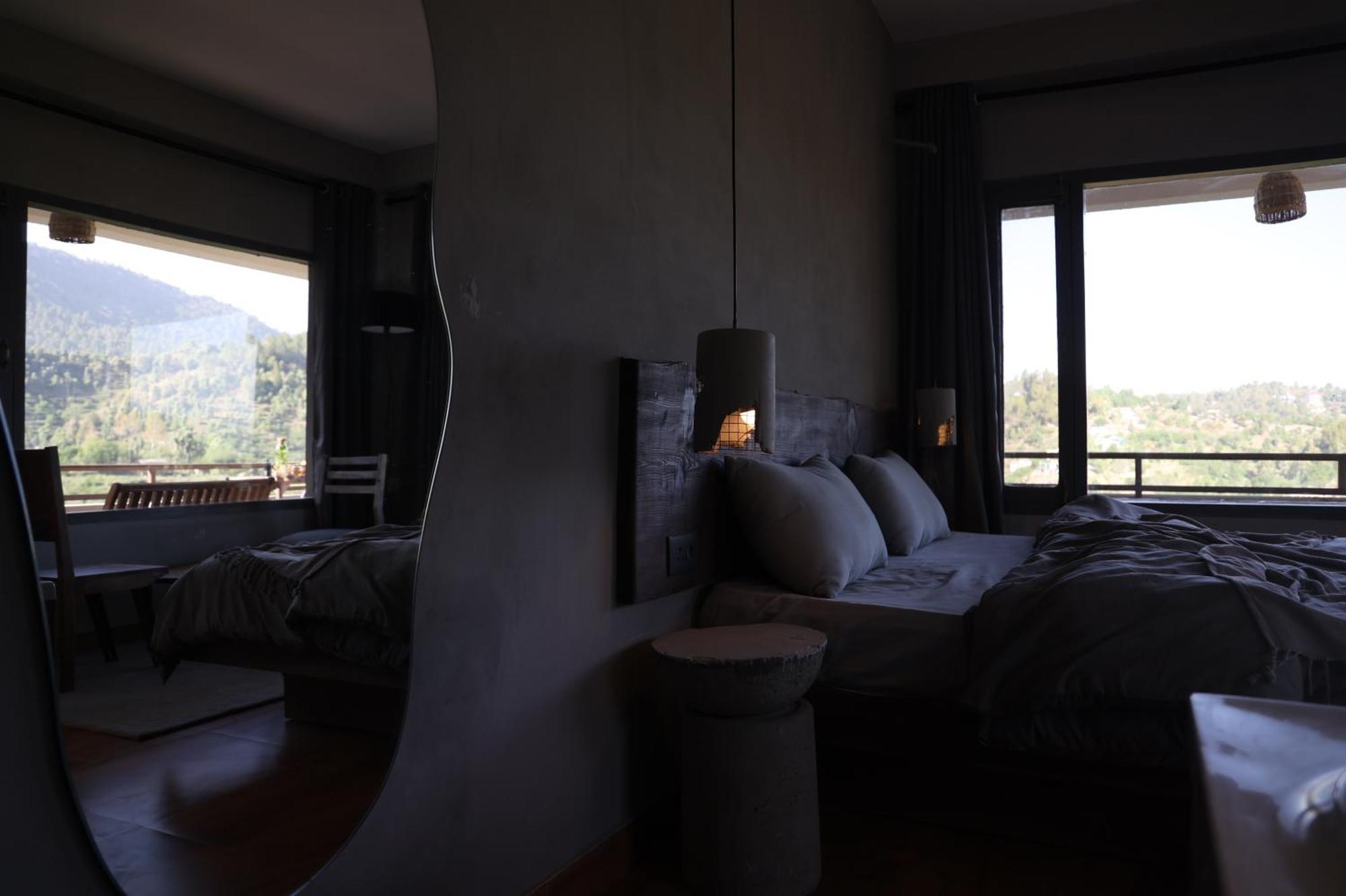 Exstasy Stays - Bathtub Rooms & Cafe - Your Romantic & Cozy Getaway - Thhpsociety - Mukteshwar Luaran gambar
