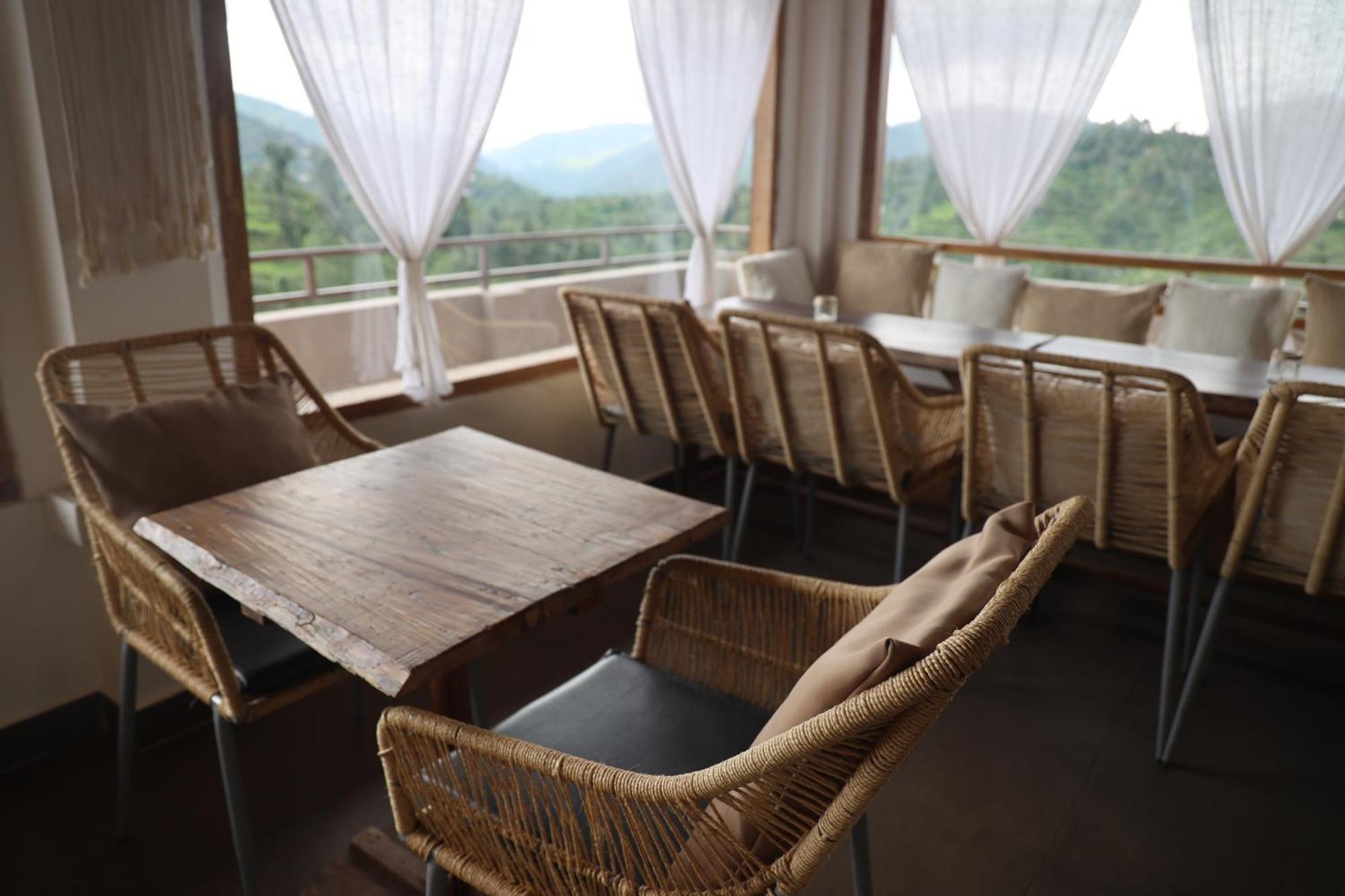 Exstasy Stays - Bathtub Rooms & Cafe - Your Romantic & Cozy Getaway - Thhpsociety - Mukteshwar Luaran gambar