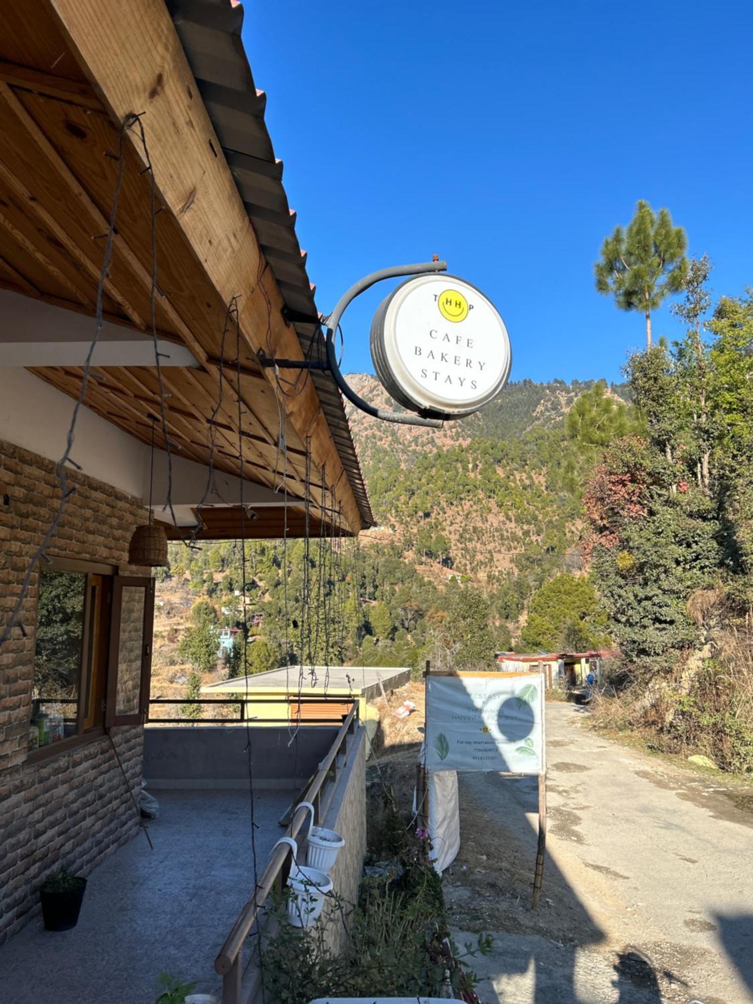 Exstasy Stays - Bathtub Rooms & Cafe - Your Romantic & Cozy Getaway - Thhpsociety - Mukteshwar Luaran gambar